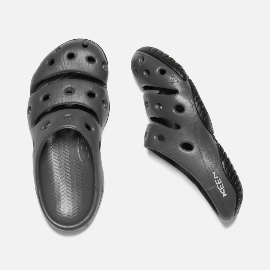 Women's Yogui Magnet-Black Keen